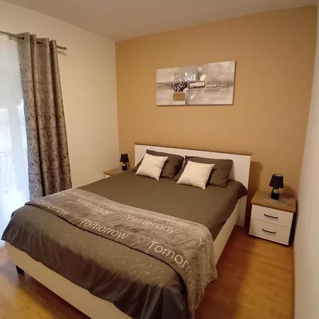 Apartman Krcina Krnica Esterno foto